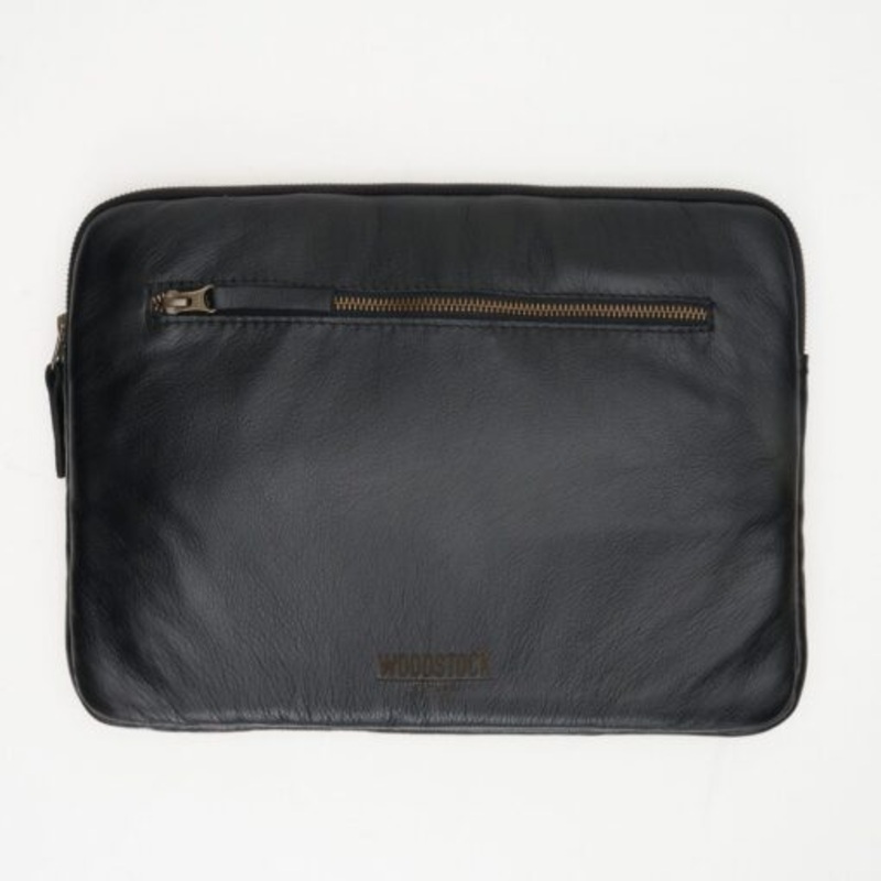 Woodstock Leather 13 inch Andy Padded Laptop Sleeve  Black